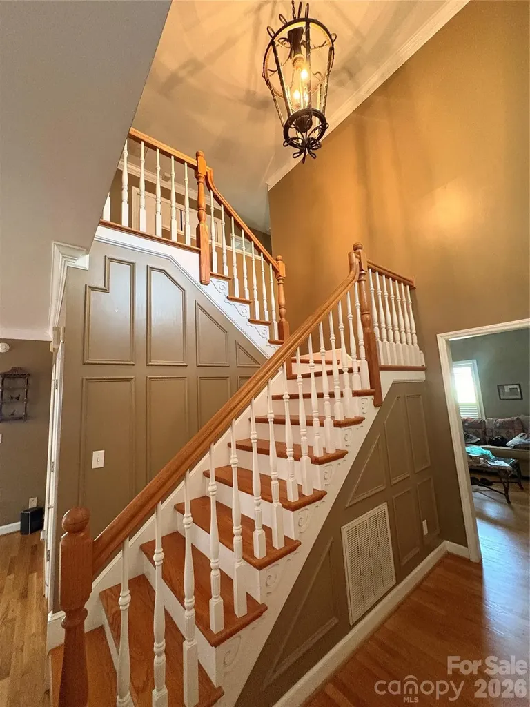 516 Shelton Street Charlotte NC 28270