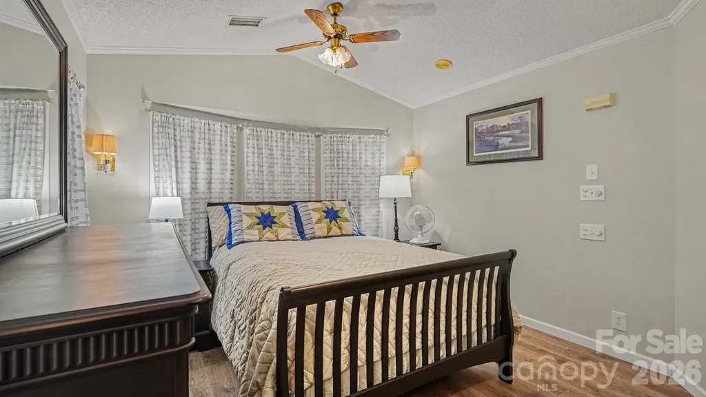 113 Lake View Drive New London NC 28127