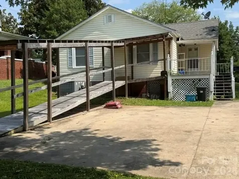 620 Rutherford Road Marion NC 28752