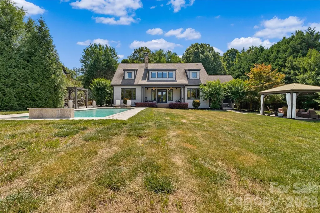 12820 Westmoreland Farm Road Davidson NC 28036