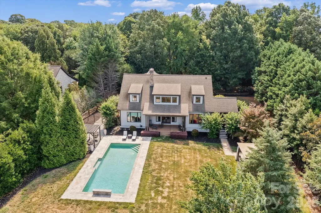 12820 Westmoreland Farm Road Davidson NC 28036