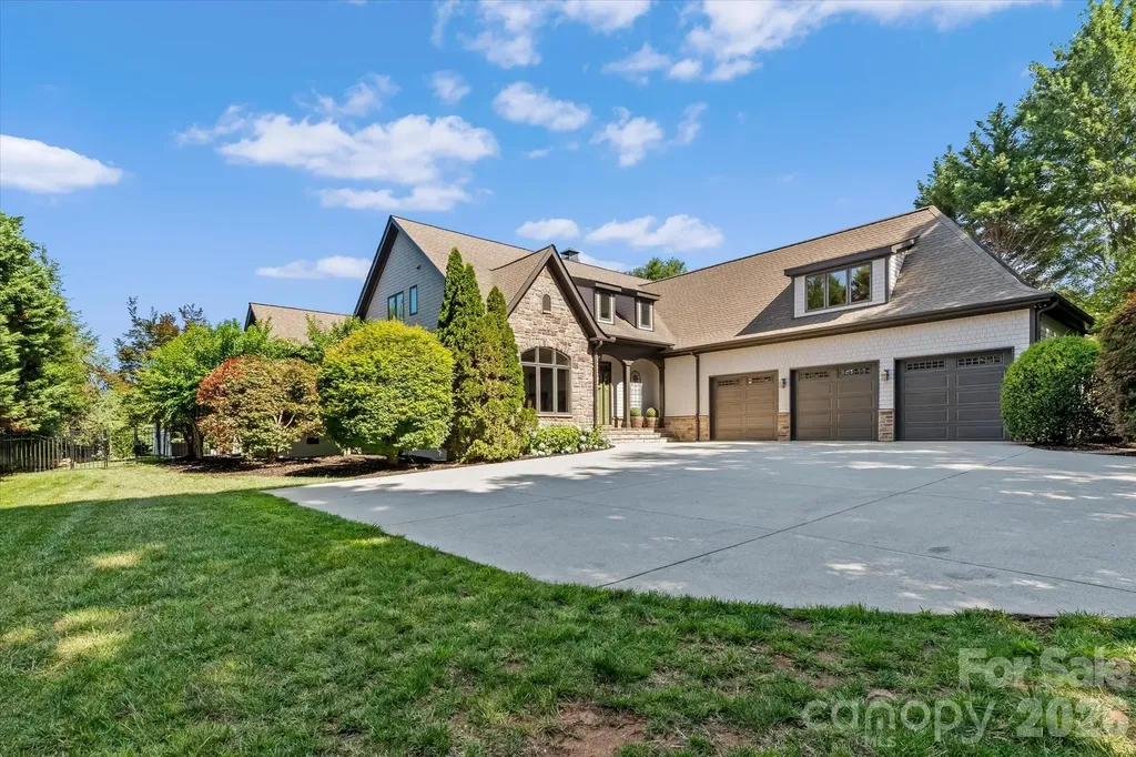 12820 Westmoreland Farm Road Davidson NC 28036