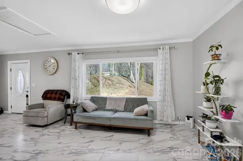 105 Countryside Drive SW Lenoir NC 28645