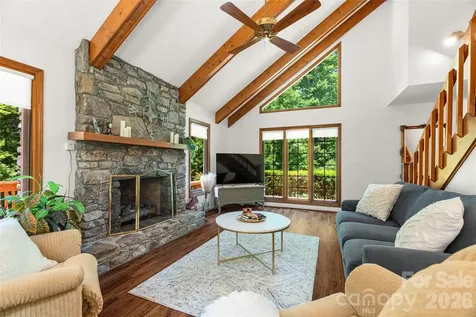 340 Sugar Hollow Road Fairview NC 28730