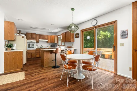 340 Sugar Hollow Road Fairview NC 28730
