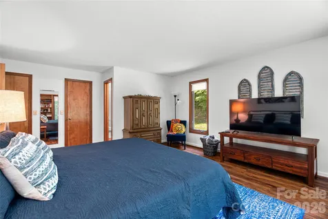 340 Sugar Hollow Road Fairview NC 28730