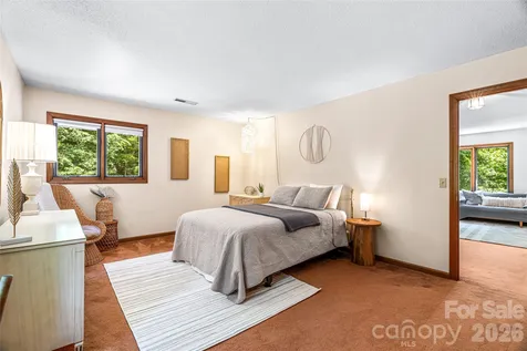340 Sugar Hollow Road Fairview NC 28730