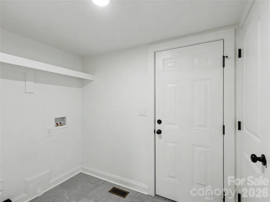 209 Caldwell Street Kannapolis NC 28083