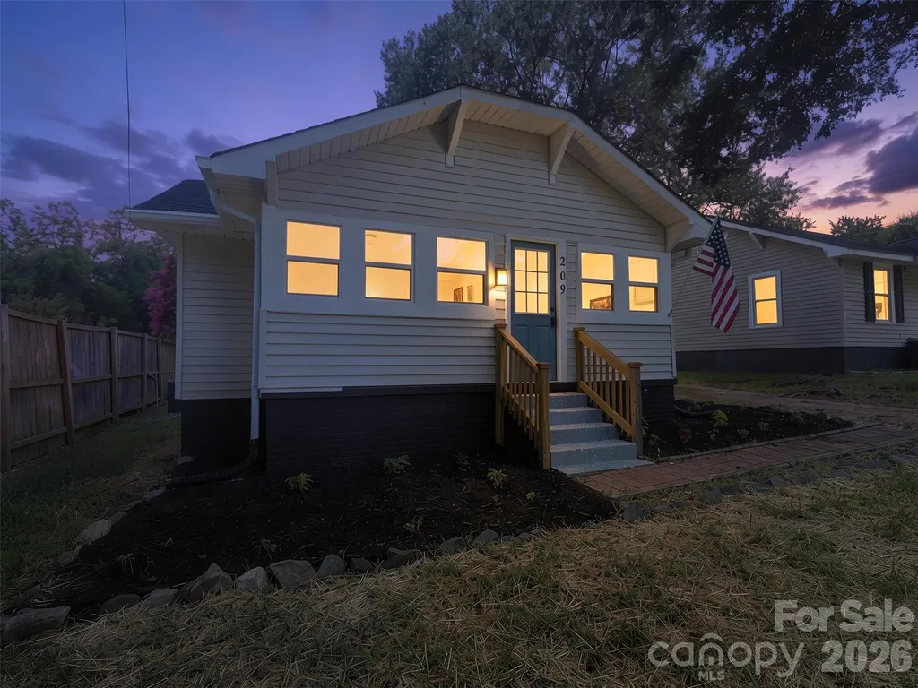 209 Caldwell Street Kannapolis NC 28083