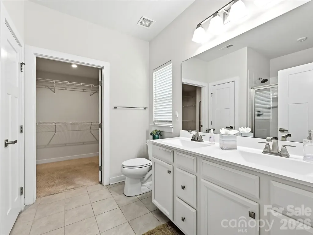 10038 Lilac Court Charlotte NC 28215