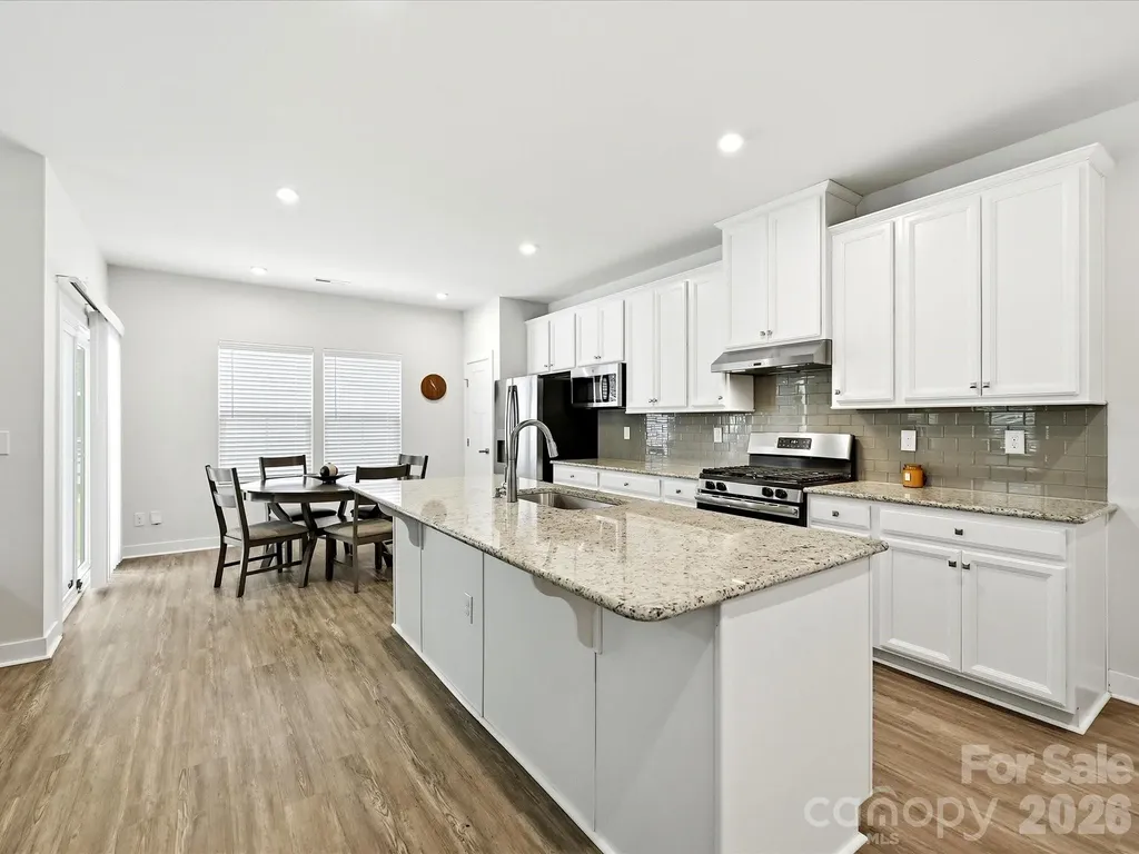 10038 Lilac Court Charlotte NC 28215