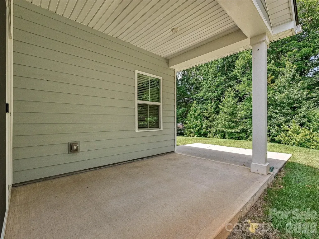 10038 Lilac Court Charlotte NC 28215