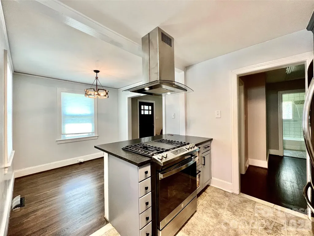 2637 Chesterfield Avenue Charlotte NC 28205