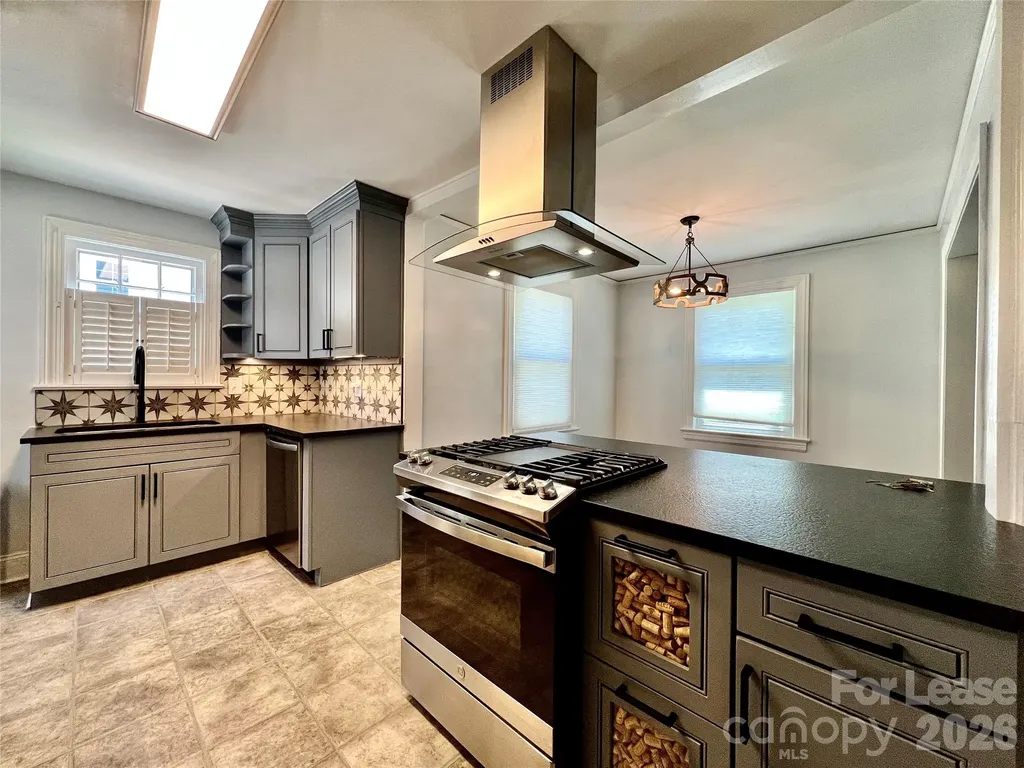 2637 Chesterfield Avenue Charlotte NC 28205