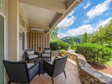 34 Dover Street Asheville NC 28804