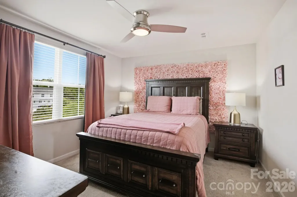 6121 Cutwater Circle Charlotte NC 28269