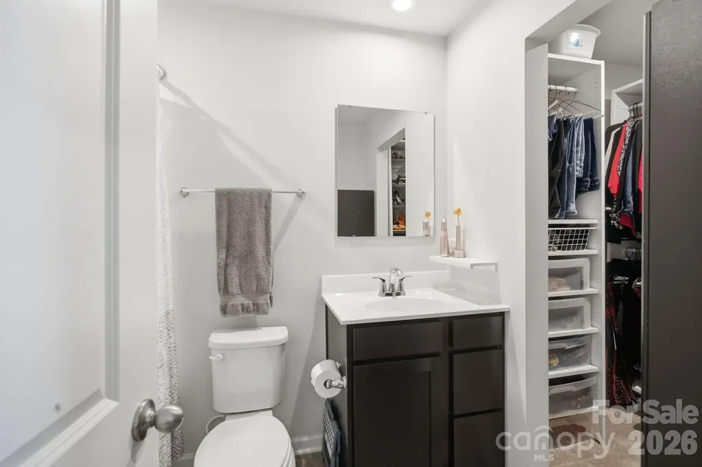 6121 Cutwater Circle Charlotte NC 28269