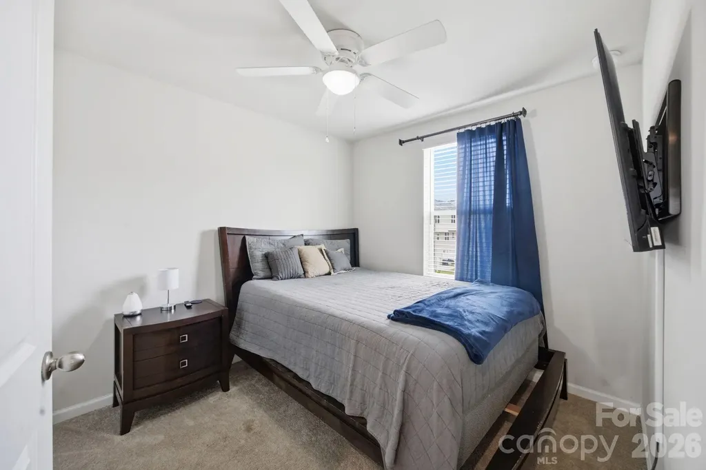 6121 Cutwater Circle Charlotte NC 28269