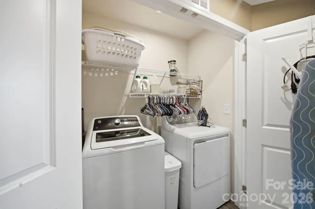 6121 Cutwater Circle Charlotte NC 28269