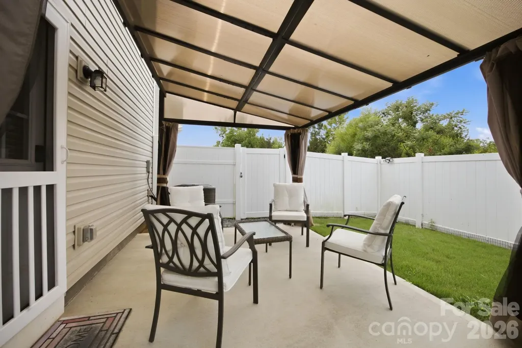 6121 Cutwater Circle Charlotte NC 28269