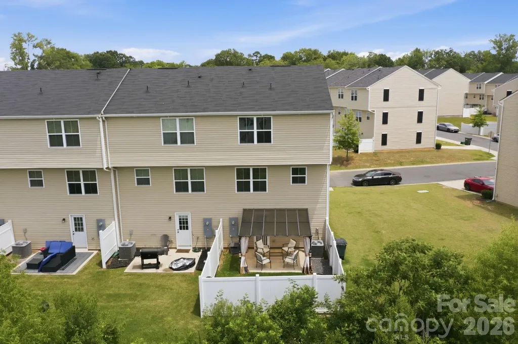 6121 Cutwater Circle Charlotte NC 28269
