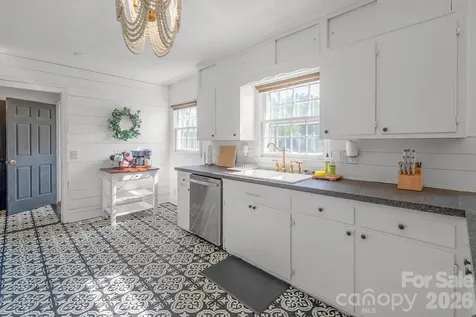 316 S Matson Street Kershaw SC 29067