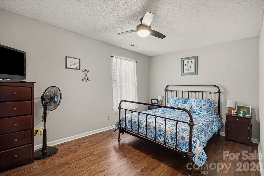 1729 Red Bird Circle Concord NC 28025