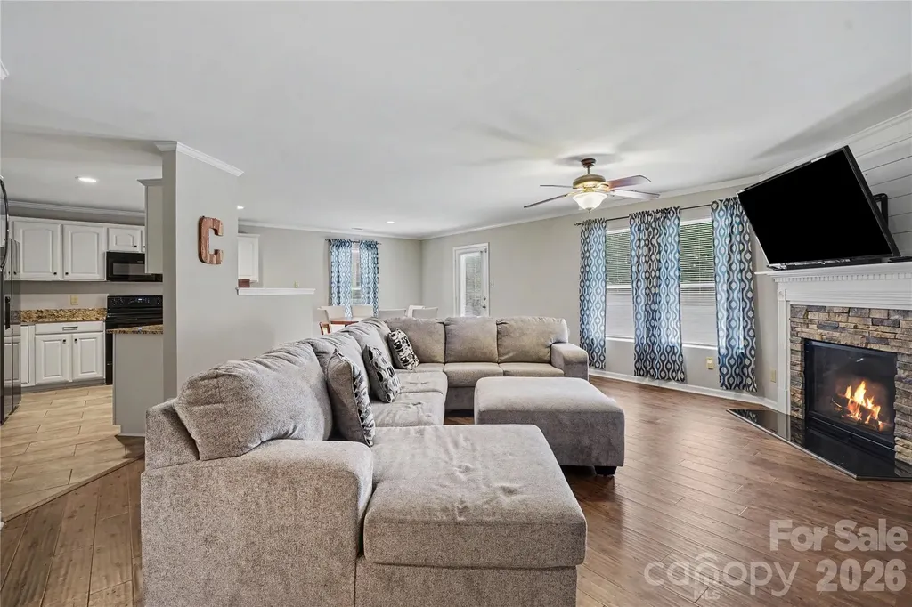 1729 Red Bird Circle Concord NC 28025