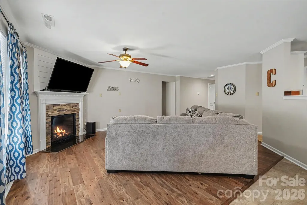1729 Red Bird Circle Concord NC 28025