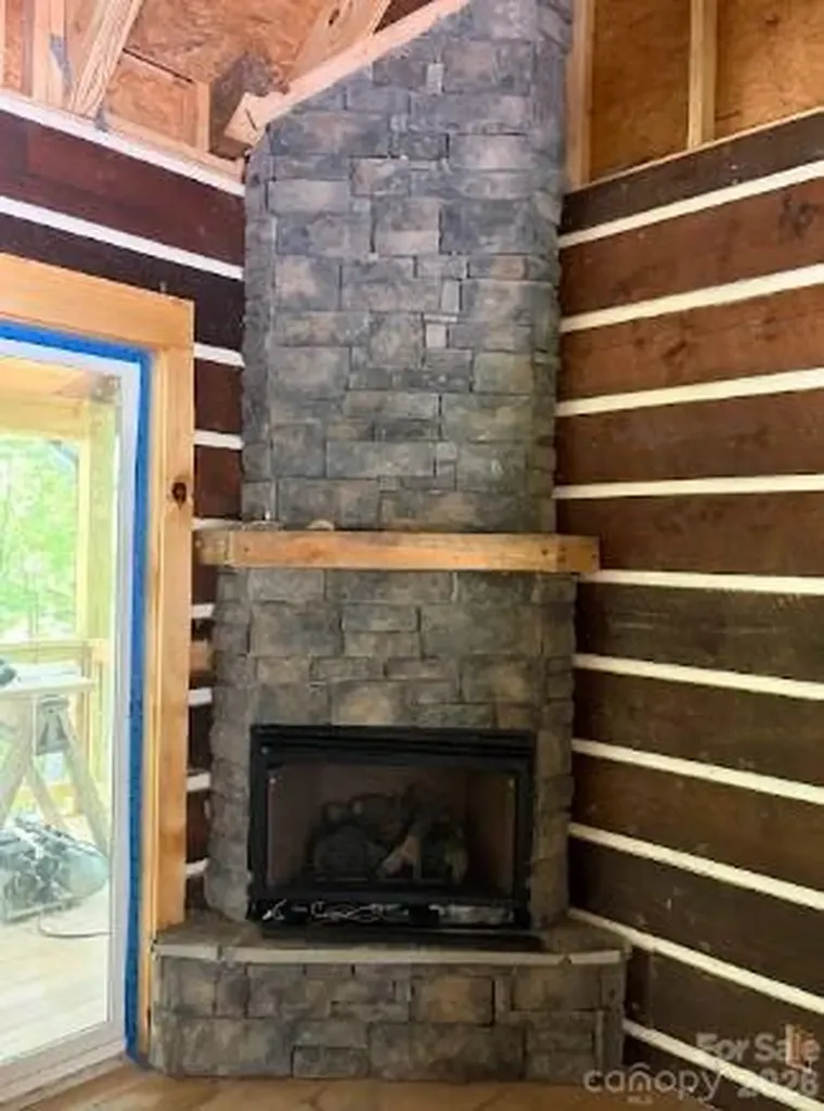 5 Marion Drive Maggie Valley NC 28751