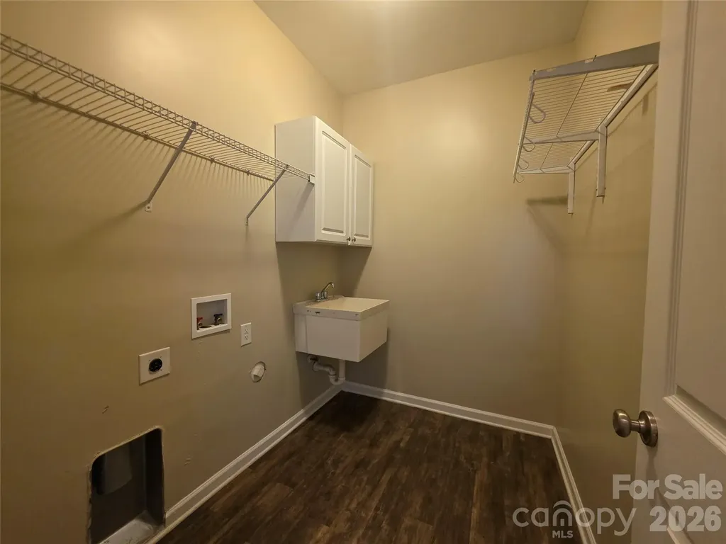 5908 Bonnybridge Court Charlotte NC 28278