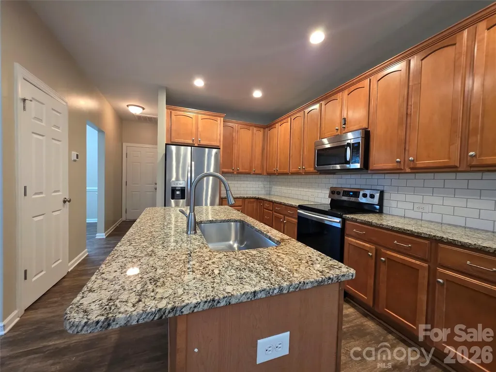 5908 Bonnybridge Court Charlotte NC 28278