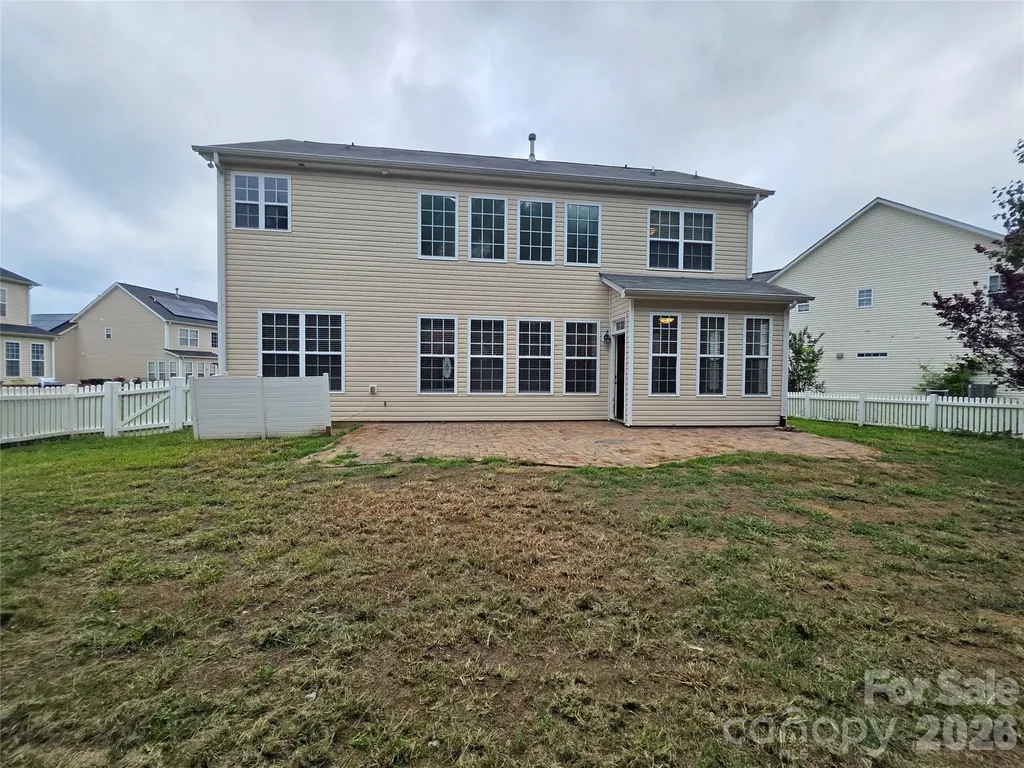 5908 Bonnybridge Court Charlotte NC 28278