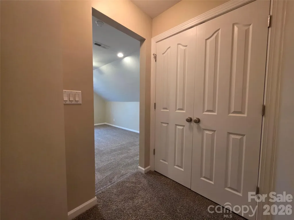 5908 Bonnybridge Court Charlotte NC 28278