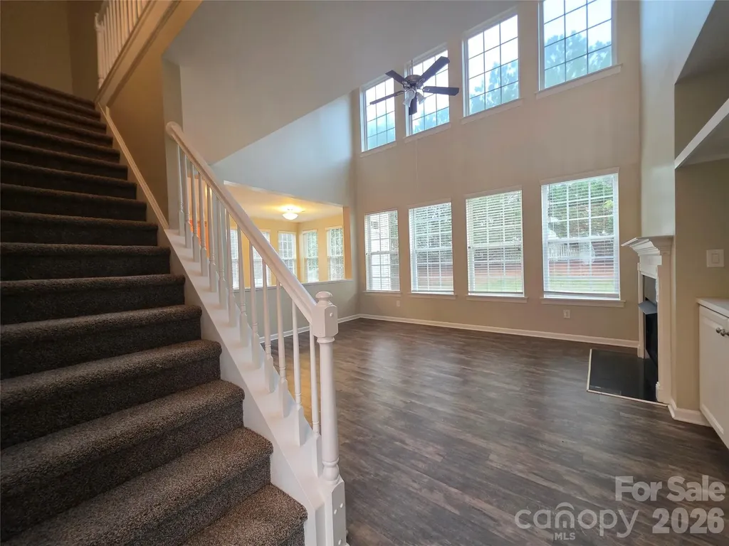 5908 Bonnybridge Court Charlotte NC 28278