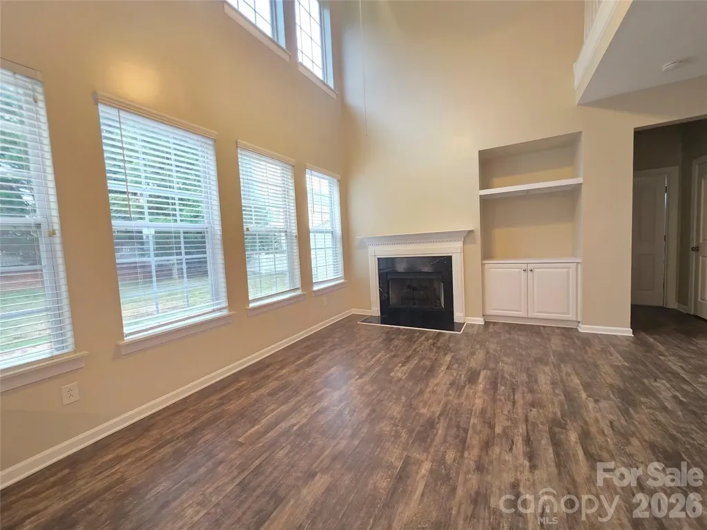 5908 Bonnybridge Court Charlotte NC 28278