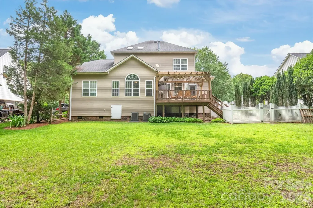 11786 Crossroads Place Concord NC 28025