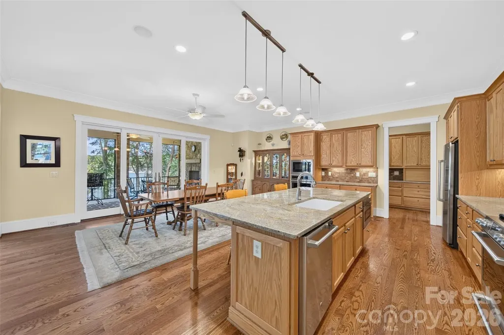 166 Balmoral Drive Mooresville NC 28117