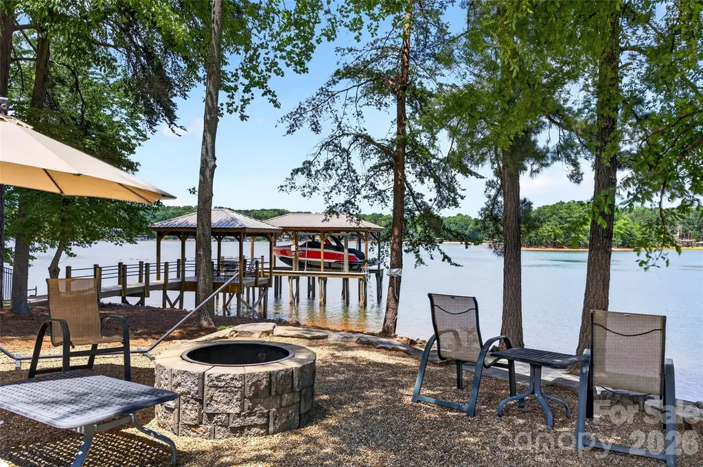 166 Balmoral Drive Mooresville NC 28117