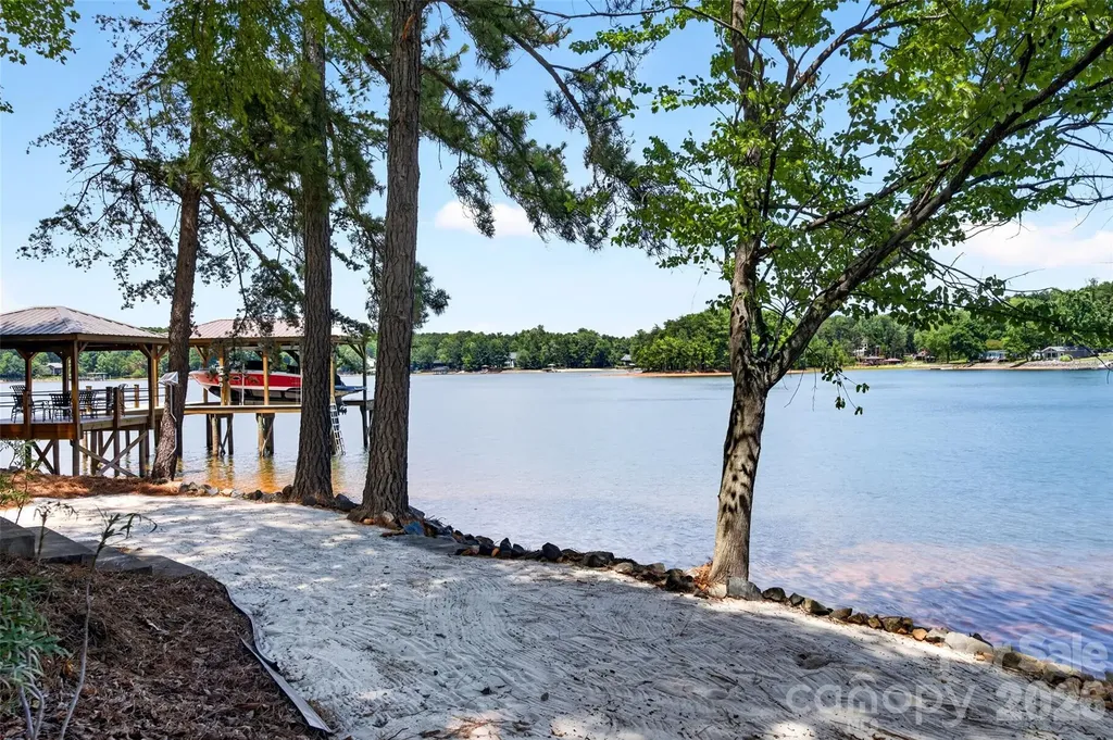 166 Balmoral Drive Mooresville NC 28117
