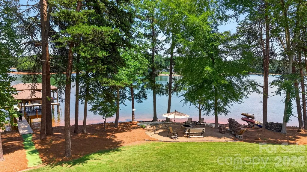 166 Balmoral Drive Mooresville NC 28117