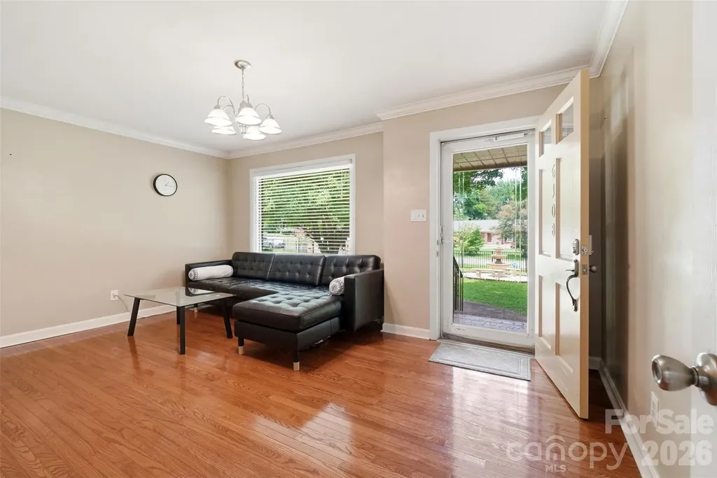 6108 Mallard Drive Charlotte NC 28227