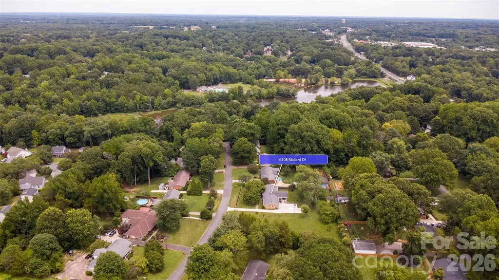 6108 Mallard Drive Charlotte NC 28227