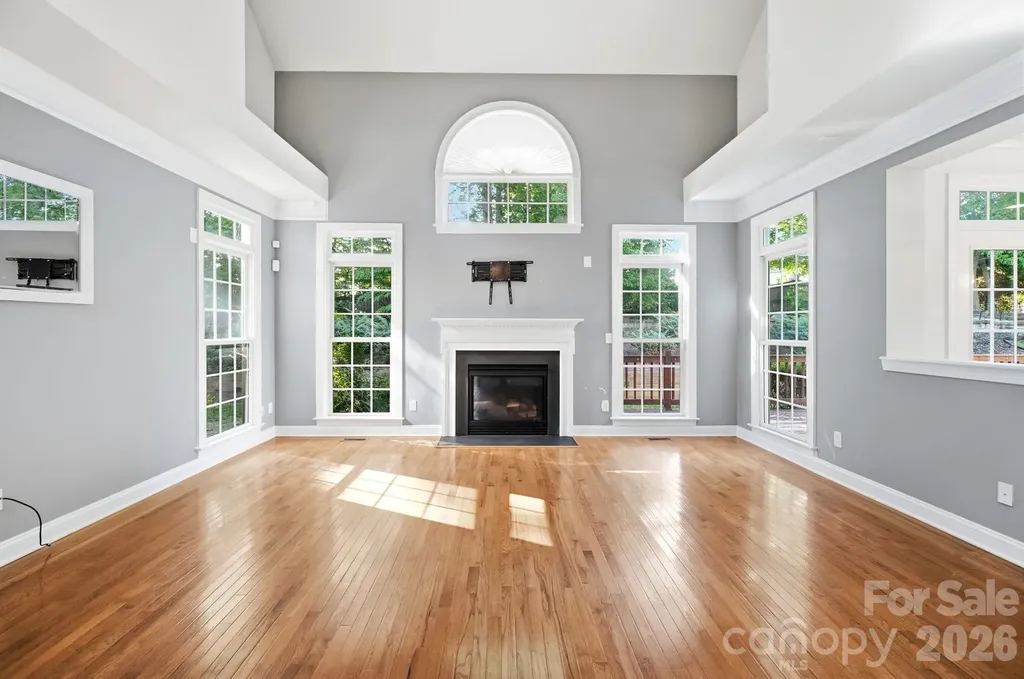 9915 Nicole Lane Charlotte NC 28269