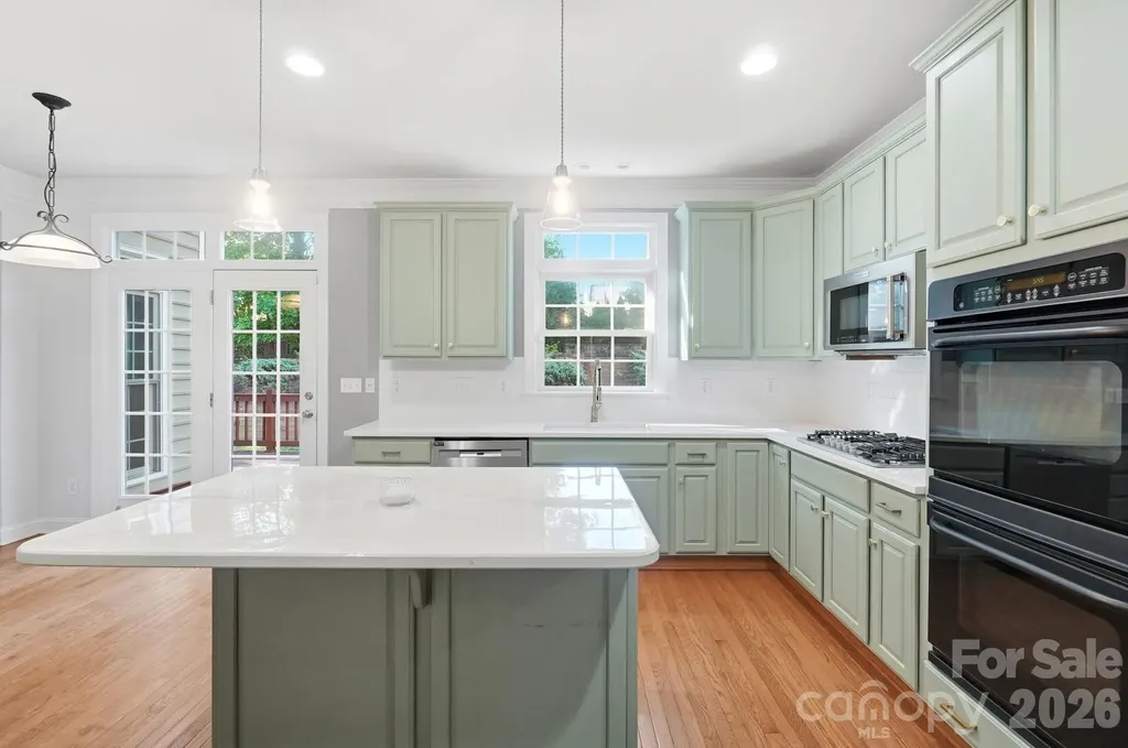 9915 Nicole Lane Charlotte NC 28269