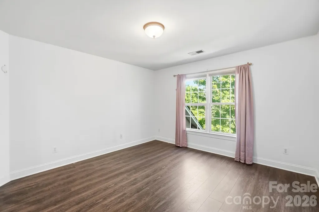 9915 Nicole Lane Charlotte NC 28269