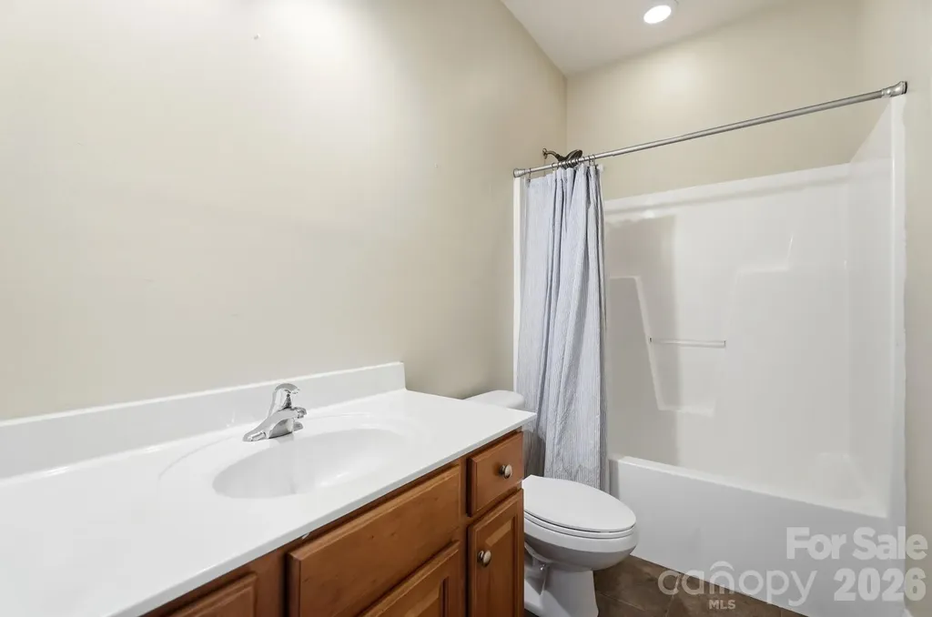 9915 Nicole Lane Charlotte NC 28269