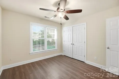 9915 Nicole Lane Charlotte NC 28269