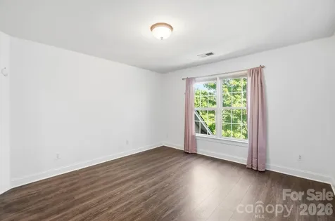 9915 Nicole Lane Charlotte NC 28269