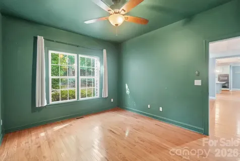 9915 Nicole Lane Charlotte NC 28269